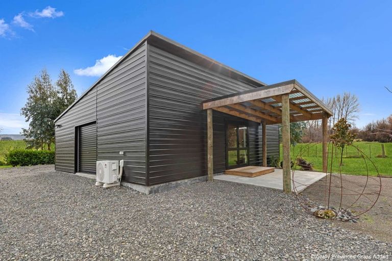 Photo of property in 100 Cole Street, Dannevirke, 4930