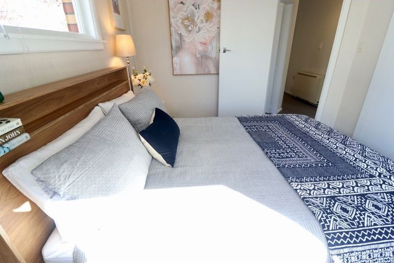 Photo of property in 2/10 Bretts Road, St Albans, Christchurch, 8052