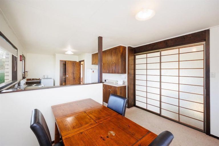 Photo of property in 12a Oxford Street, Marton, 4710