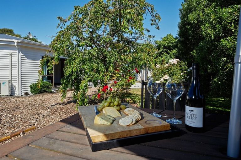 Photo of property in 166a Beach Road, Kaikoura, 7300