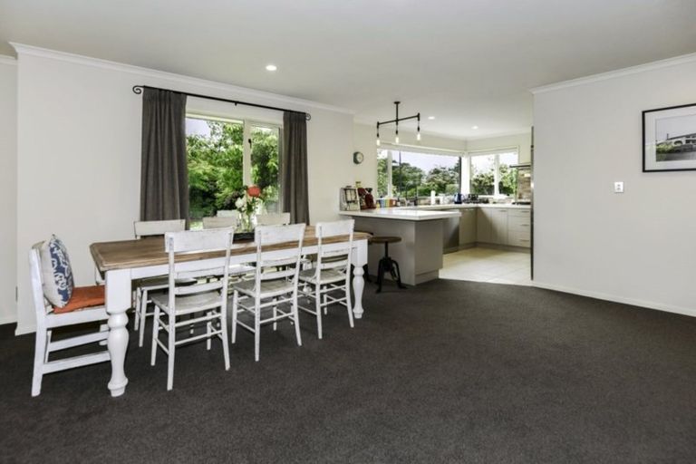 Photo of property in 12 Six Silvers Avenue, Halswell, Christchurch, 8025