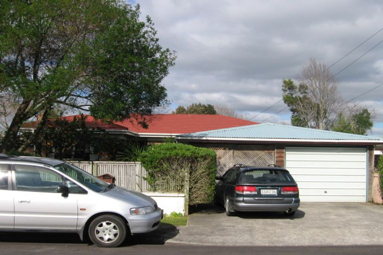 Photo of property in 1/14 Campbell Place, Papakura, 2110