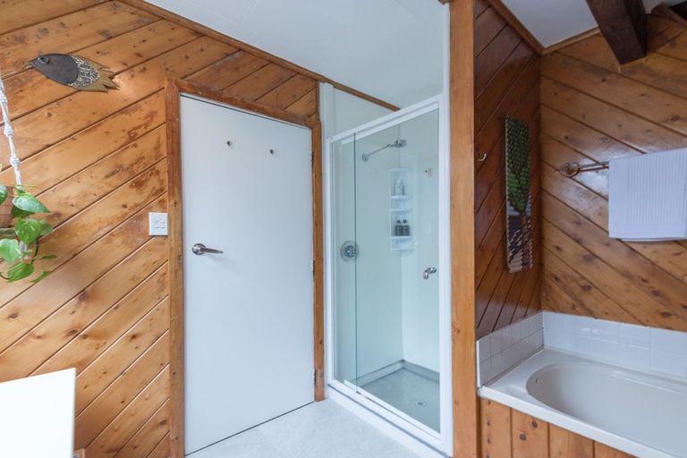 Photo of property in 62 Lord Rutherford Road North, Brightwater, 7022