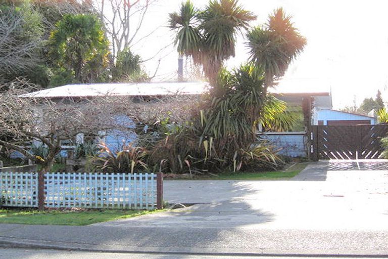Photo of property in 16 Lakefront Drive, Te Anau, 9600