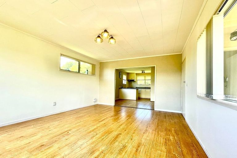 Photo of property in 58 Alexander Avenue, Torbay, Auckland, 0630