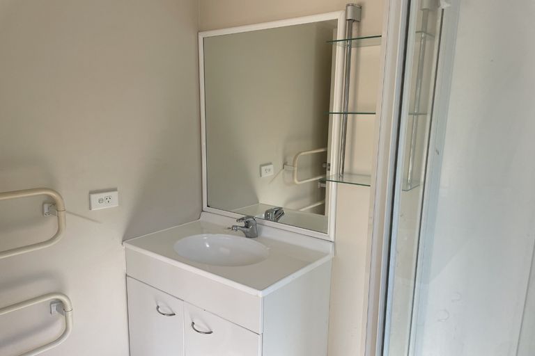 Photo of property in 22 Rathmar Drive, Manurewa, Auckland, 2105