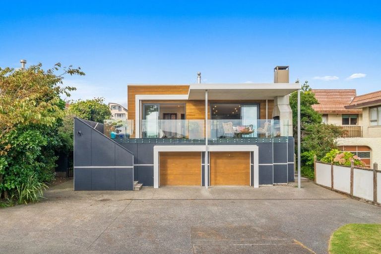 Photo of property in 79 Marine Parade, Paraparaumu Beach, Paraparaumu, 5032