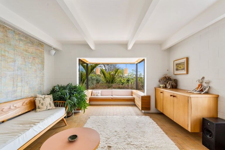 Photo of property in 17 Toop Street, Havelock North, 4130