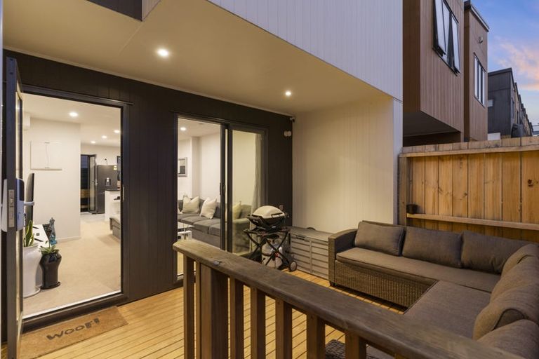 Photo of property in Rf202b, 34/18 Hewlett Road, Massey, Auckland, 0614