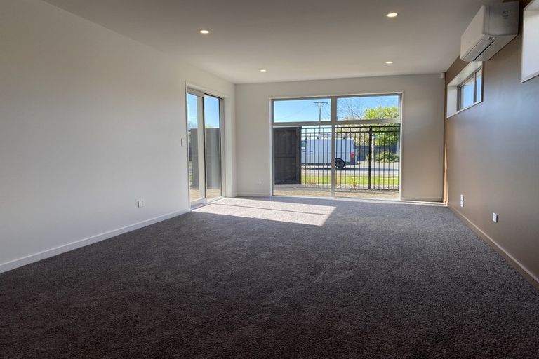 Photo of property in 44 Horoeka Street, Stokes Valley, Lower Hutt, 5019