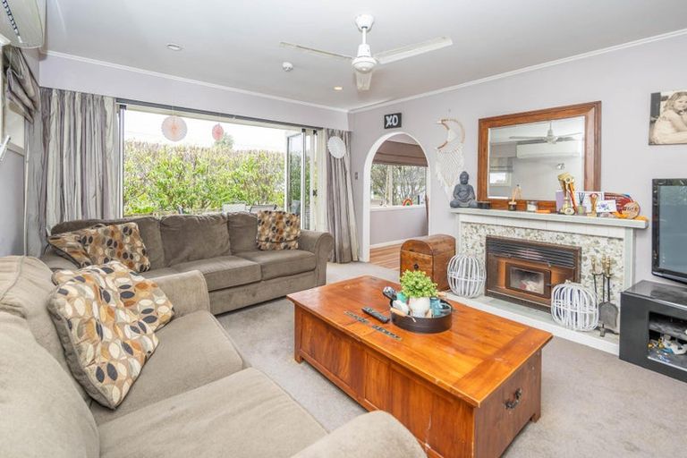 Photo of property in 14 Jeanette Street, Glenview, Hamilton, 3206