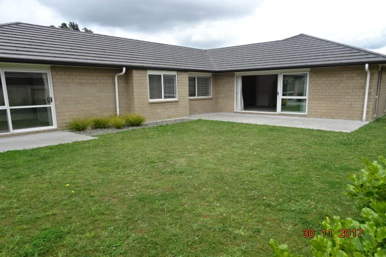 Photo of property in 267 Lakes Boulevard, Pyes Pa, Tauranga, 3112