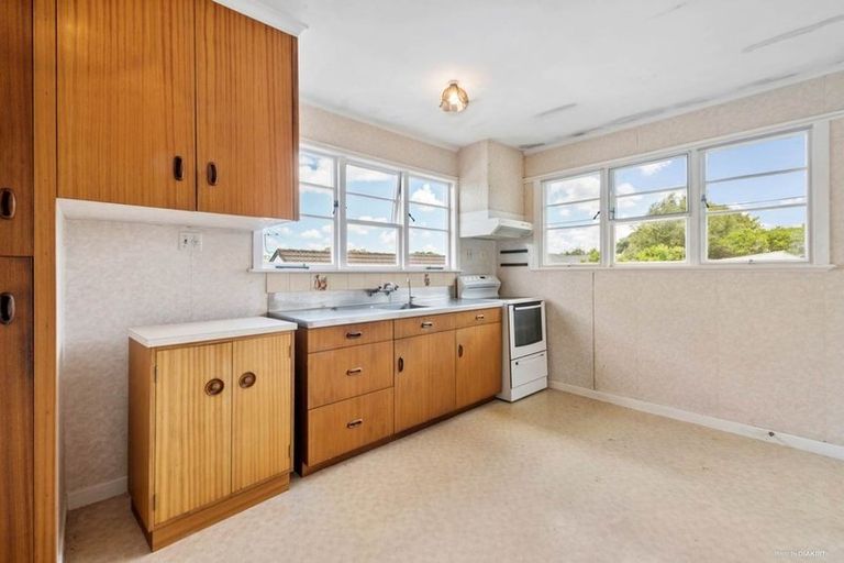 Photo of property in 1/5 Richard Avenue, Bucklands Beach, Auckland, 2014