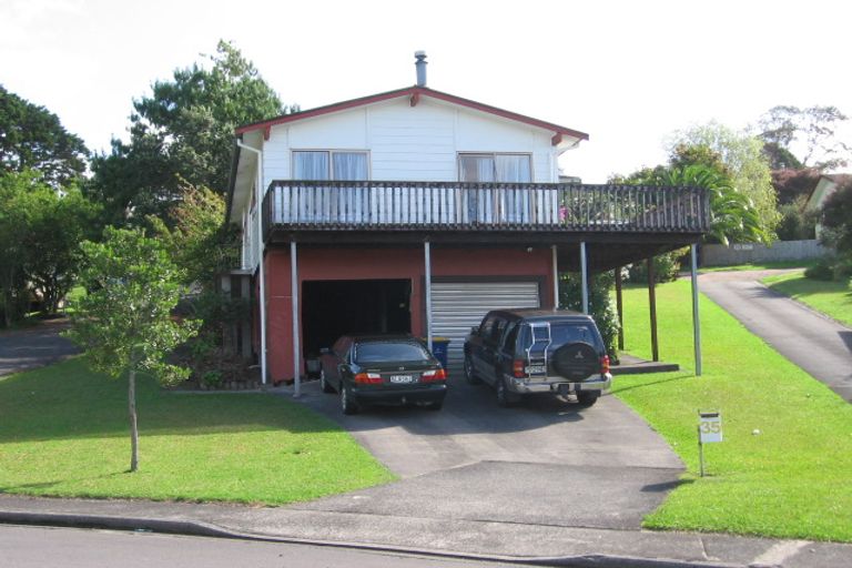 Photo of property in 35 Virgo Place, Glen Eden, Auckland, 0602
