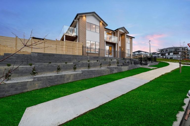 Photo of property in 84 Tir Conaill Avenue, Flat Bush, Auckland, 2019