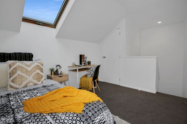 Photo of property in 43b Apple Terrace, Ranui, Porirua, 5024