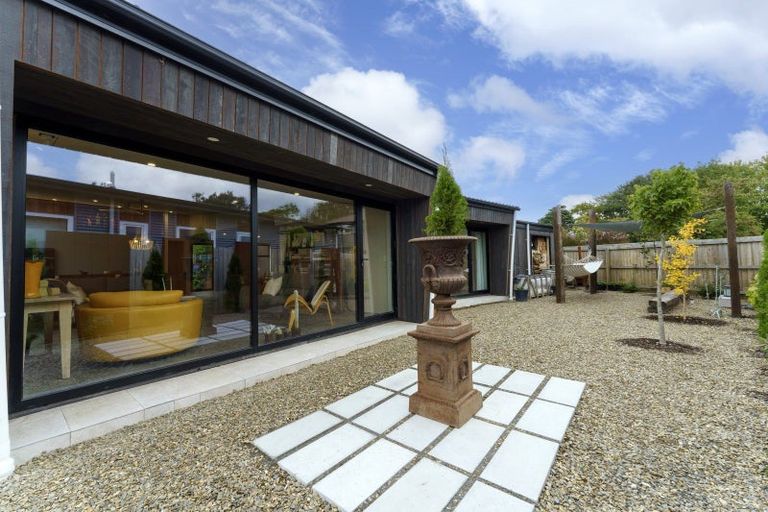 Photo of property in 53a Kennedys Bush Road, Halswell, Christchurch, 8025