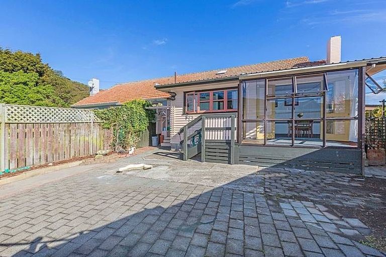 Photo of property in 7 Hayward Terrace, Waiwhetu, Lower Hutt, 5010