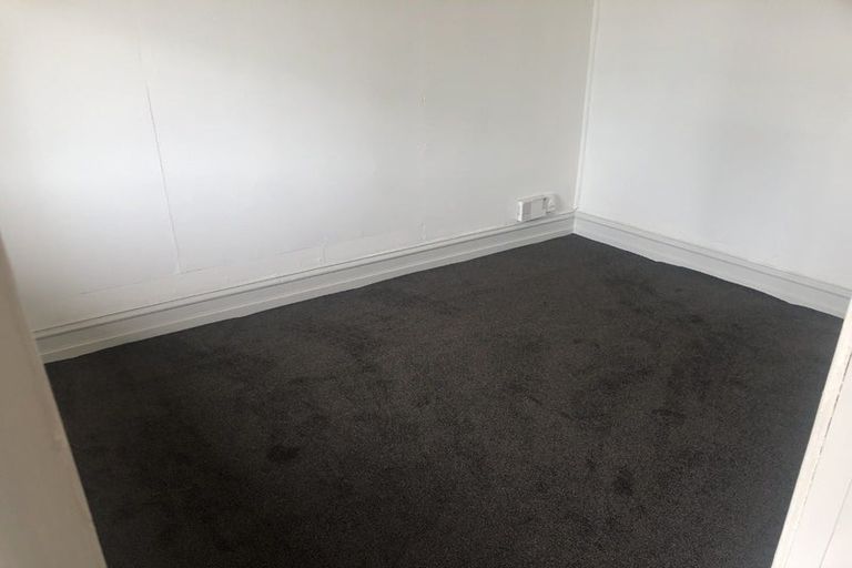 Photo of property in 325 Yarrow Street, Richmond, Invercargill, 9810