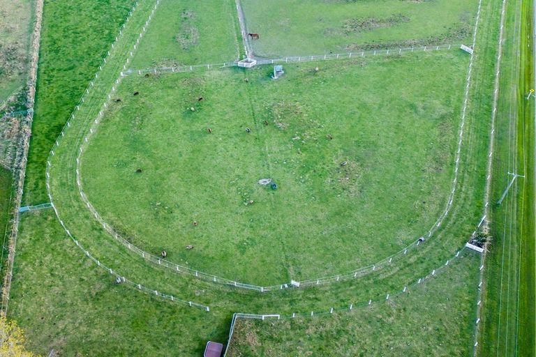 Photo of property in 103 Maytown Road, Waimate, 7978