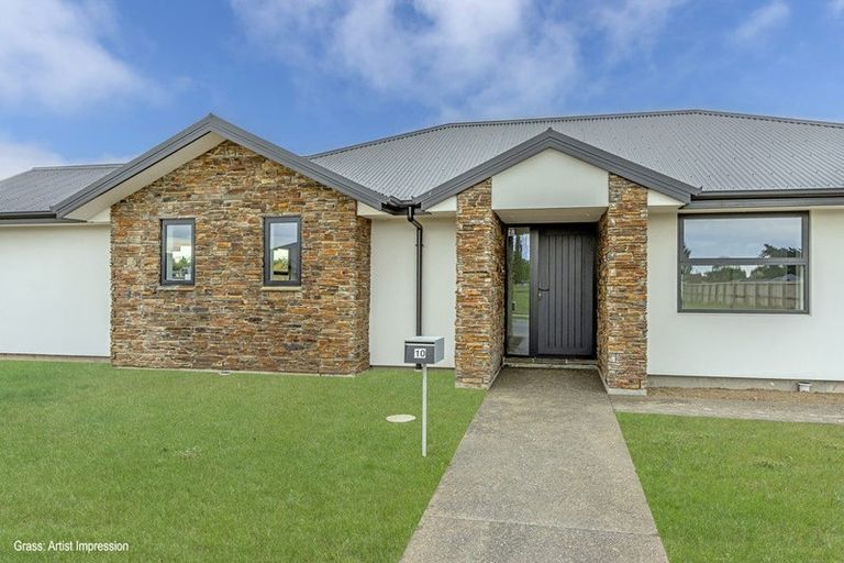 Photo of property in 10 Salkeld Place, Woodend, 7610