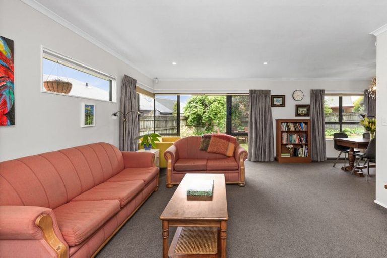 Photo of property in 5 Penlington Place, Havelock North, 4130
