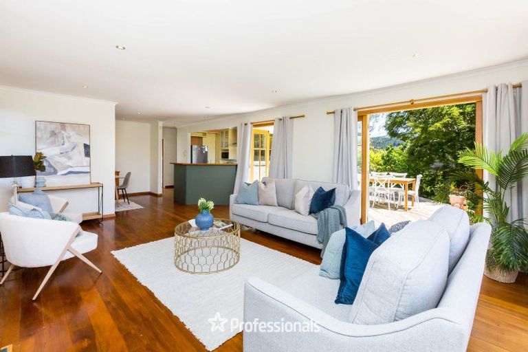 Photo of property in 14 Prouse Grove, Silverstream, Upper Hutt, 5019