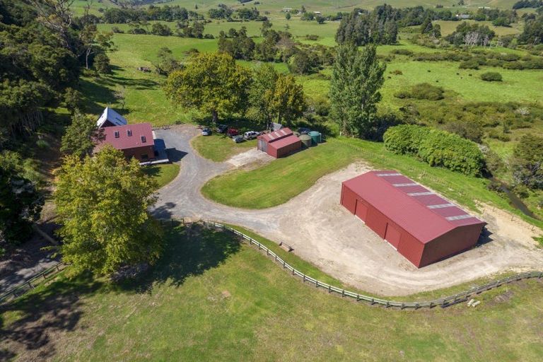 Photo of property in 377 Clevedon Kawakawa Road, Clevedon, Papakura, 2585