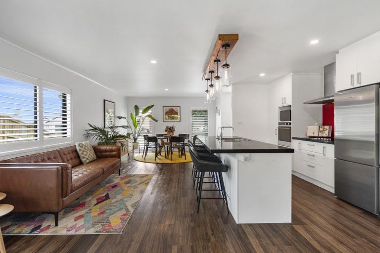 Photo of property in 87 Puhirake Crescent, Pyes Pa, Tauranga, 3112