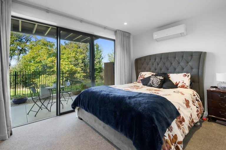 Photo of property in 33 Lakewood Lane, Cambridge, 3434