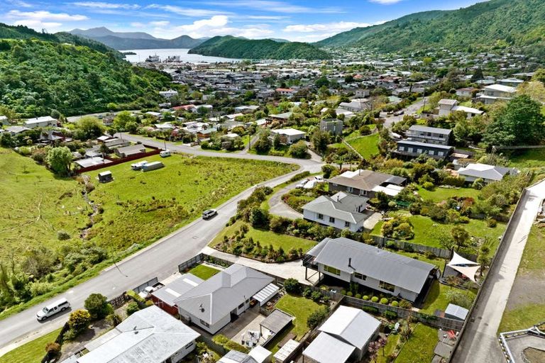 Photo of property in 58 Scotland Street, Picton, 7220