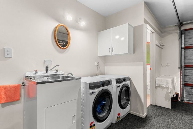 Photo of property in 58 Old Waipu Road, Mangawhai, 0505