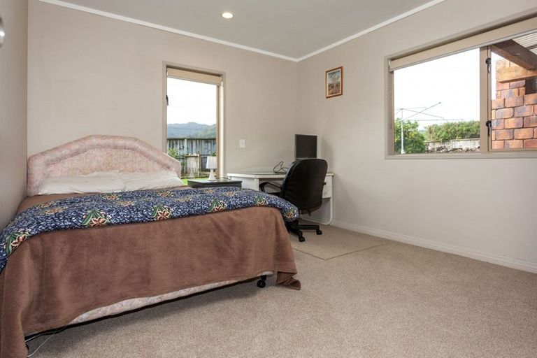 Photo of property in 13 Koromiko Drive, Coromandel, 3506