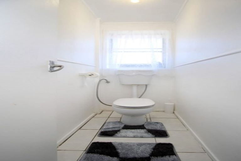 Photo of property in 48 Steven Street, Mangere East, Auckland, 2024