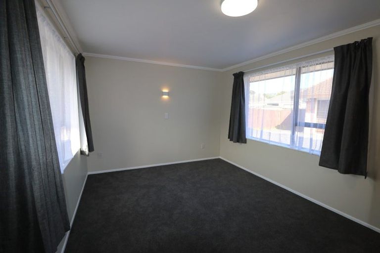 Photo of property in 1/901 High Street, Avalon, Lower Hutt, 5011