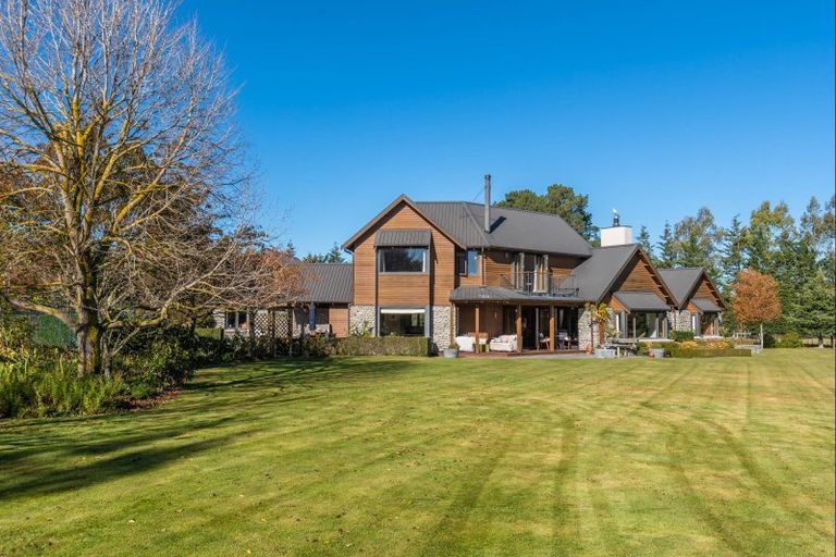 Photo of property in 161 Hororata Road, Hororata, Darfield, 7572