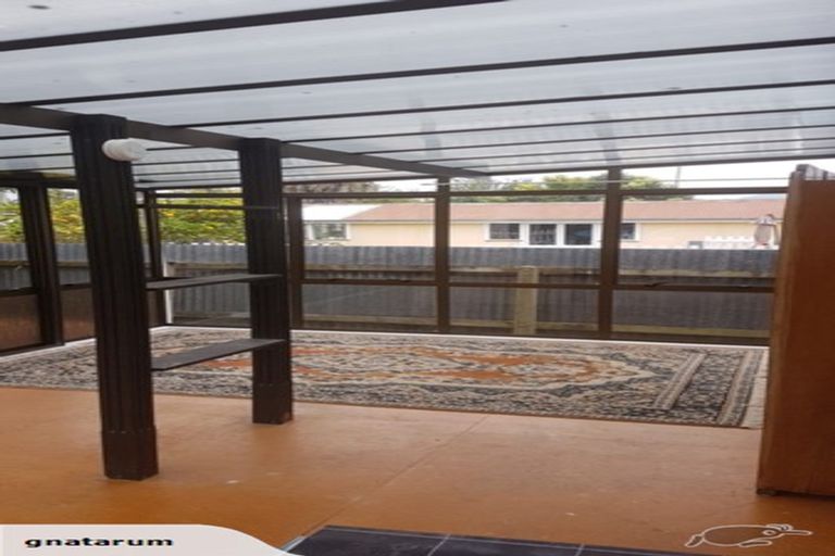 Photo of property in 11 Busby Place, Awapuni, Palmerston North, 4412