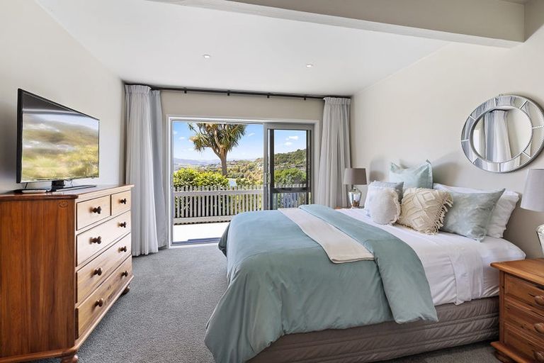 Photo of property in 170 Paremata Road, Paremata, Porirua, 5024