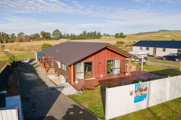 Photo of property in 14 Meek Street, Weston, Oamaru, 9401