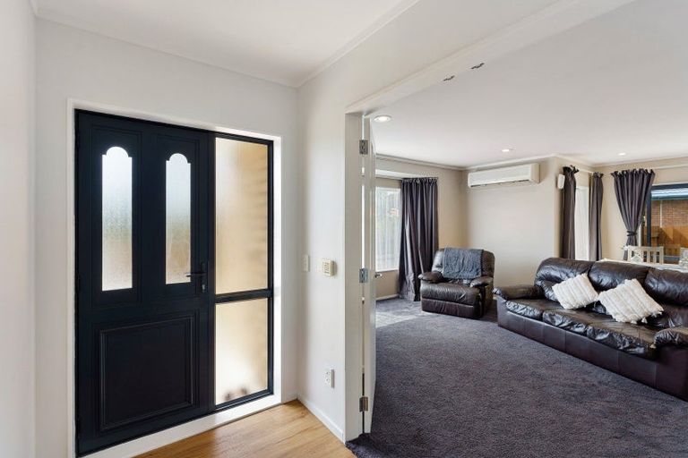 Photo of property in 96 Makarini Street, Paraparaumu, 5032