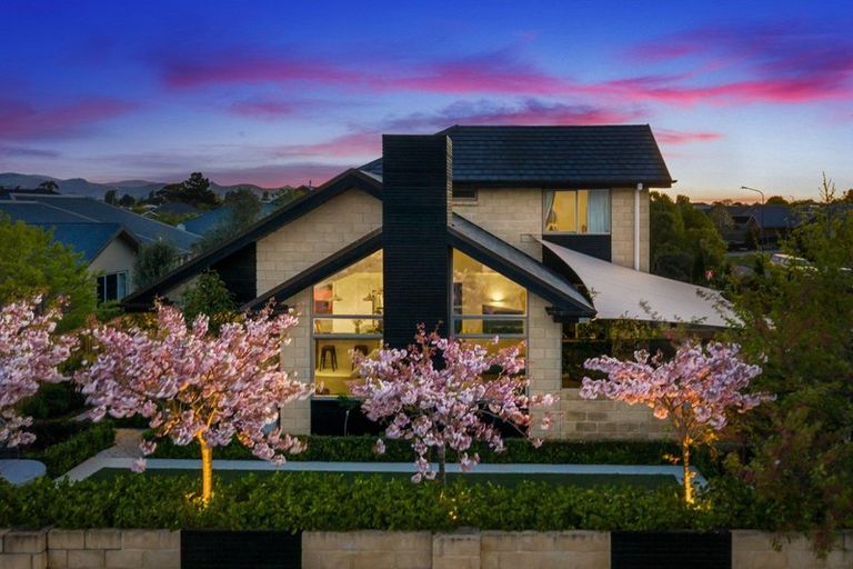 Photo of property in 1 Bancroft Place, Parklands, Christchurch, 8083