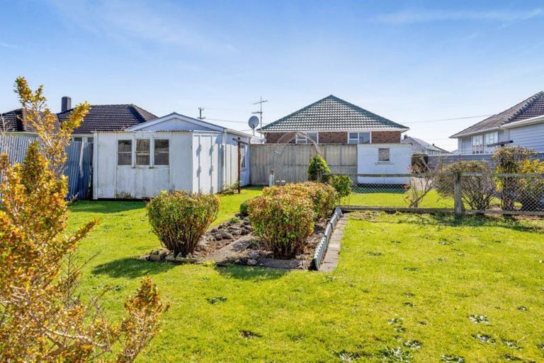 Photo of property in 277 South Road, Hawera, 4610