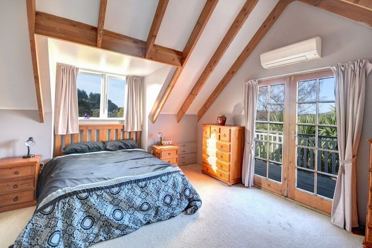 Photo of property in 28 Freyberg Avenue, Sawyers Bay, Port Chalmers, 9023