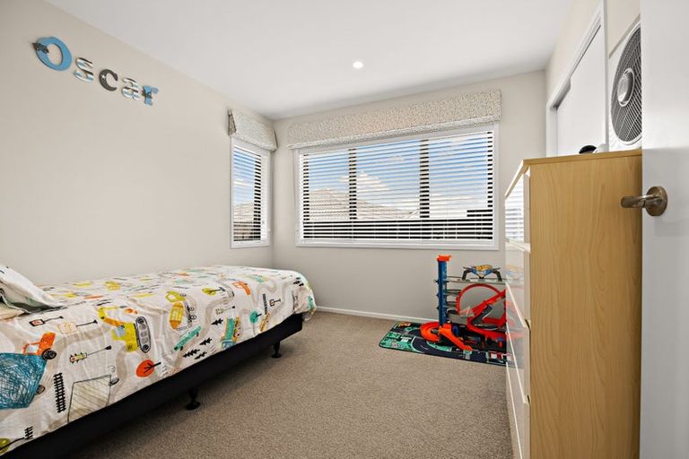 Photo of property in 60 Matua Road, Huapai, Kumeu, 0810