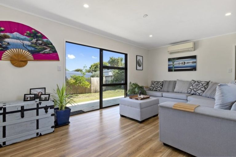 Photo of property in 1a Sunshine Rise, Raglan, 3225