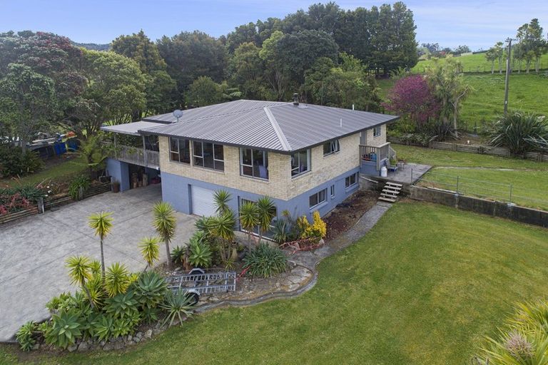 Photo of property in 151 Old Parua Bay Road, Abbey Caves, Whangarei, 0175