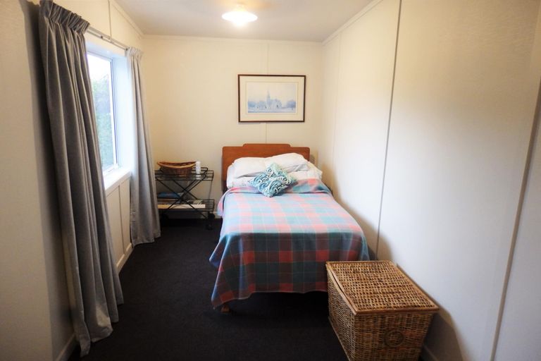 Photo of property in 12 Thornton Road, Cambridge, 3434