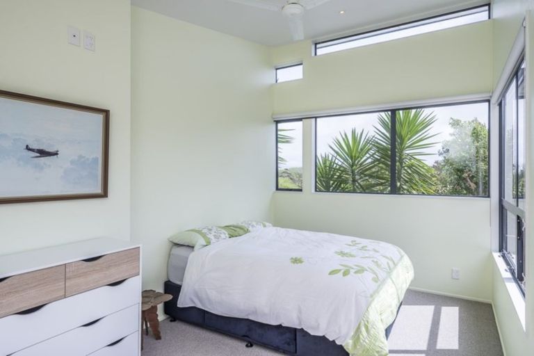 Photo of property in 238 Huia Street, Waikanae, 5391