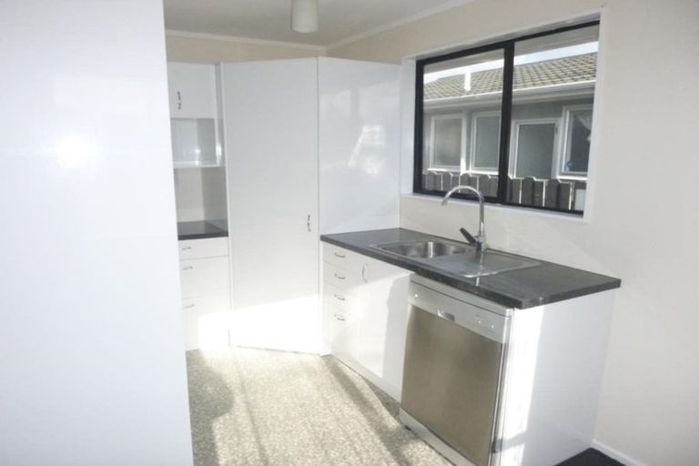 Photo of property in 22 Plunket Avenue, Petone, Lower Hutt, 5012