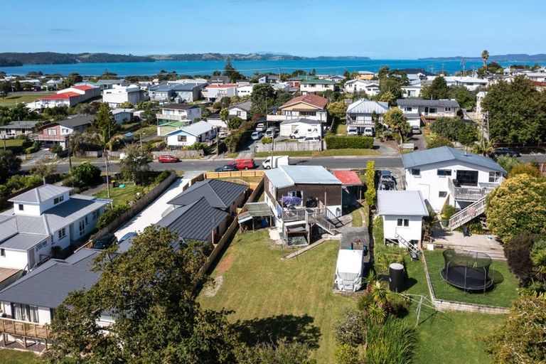 Photo of property in 32 Foster Crescent, Snells Beach, 0920